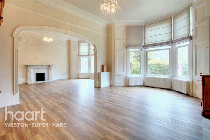 3 Bedroom Semi-Detached House To Rent In Albert Quadrant, BS23