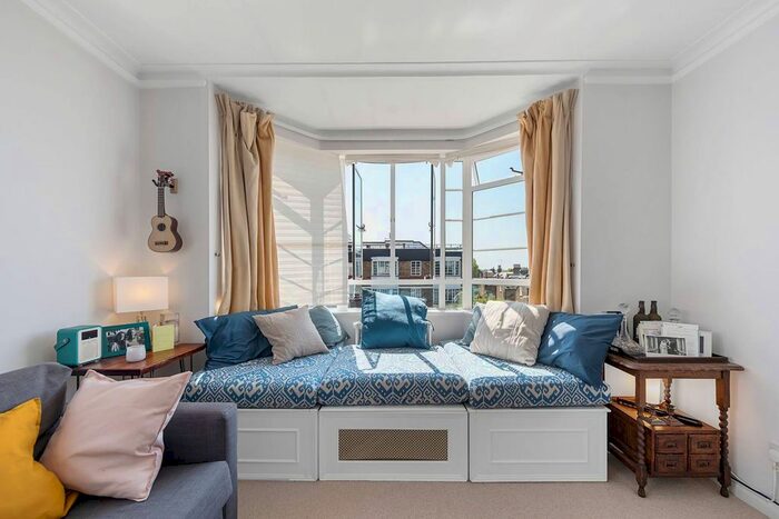 1 Bedroom Flat To Rent In Nightingale Lane, Clapham, London, SW12