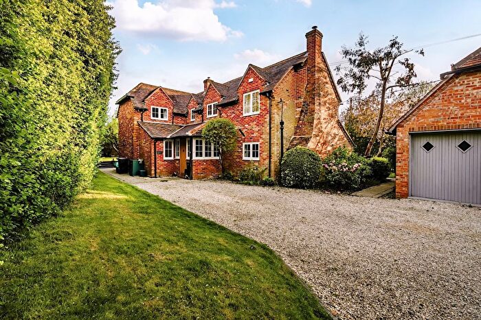 4 Bedroom Flat To Rent In Pottery Lane, Inkpen, Hungerford, RG17