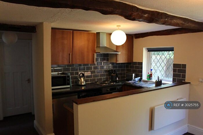 1 Bedroom Flat To Rent In Bathafarn Hall, Ruthin, LL15
