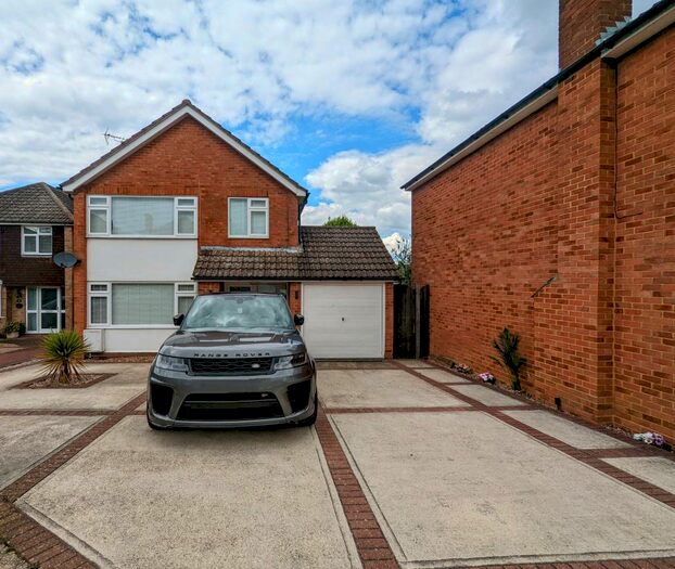 3 Bedroom House To Rent In Connaught Gardens, Braintree, CM7