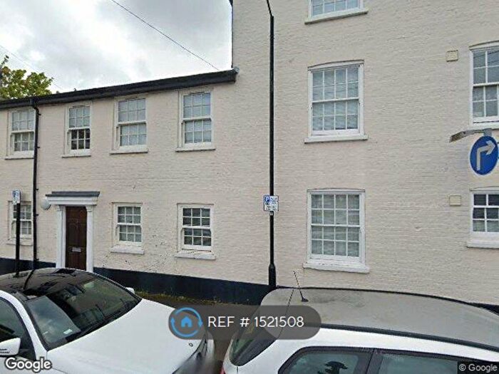 1 Bedroom Flat To Rent In Railway Street, Chelmsford, CM1