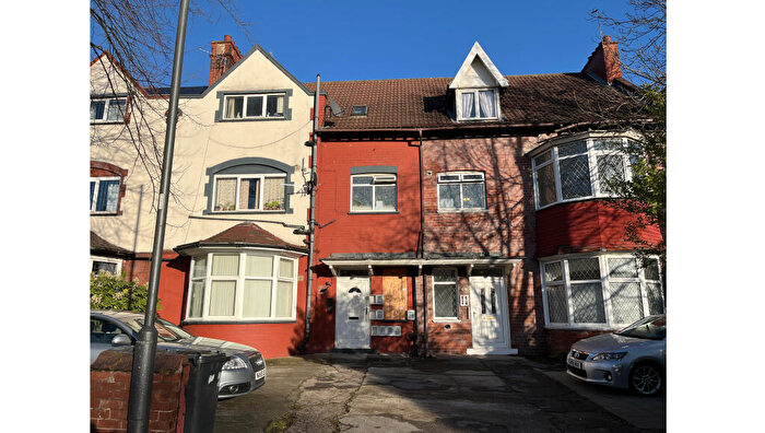 9 Bedroom Terraced House For Sale In A Windsor Road, Doncaster, South Yorkshire, DN2