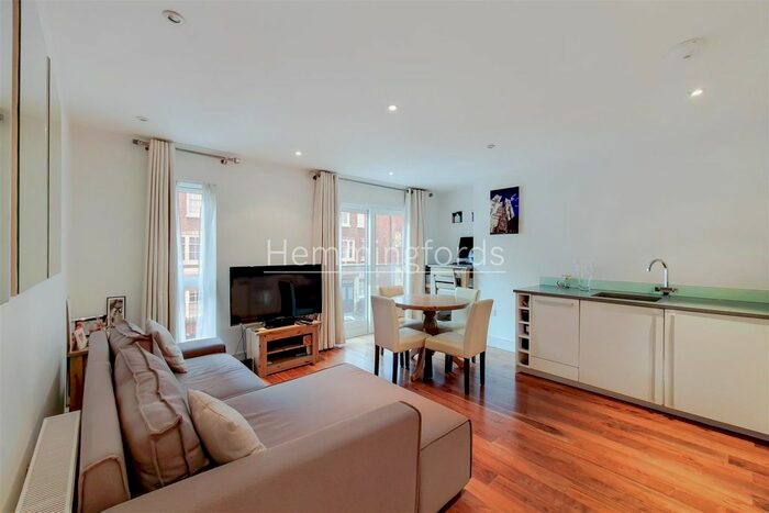 1 Bedroom Flat To Rent In Medway House, Westminster, SW1P