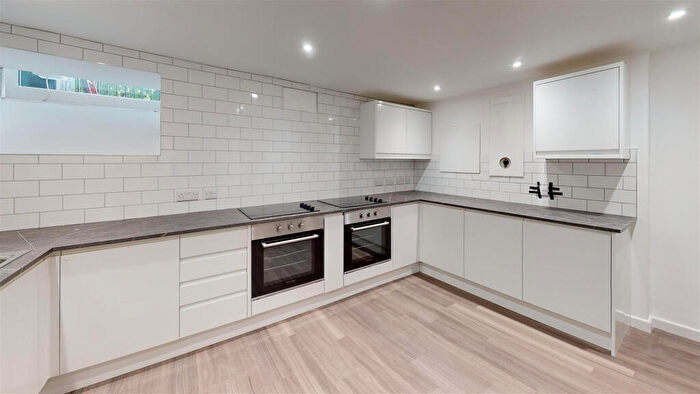 11 Bedroom House To Rent In Guinea Street, Bristol, BS1