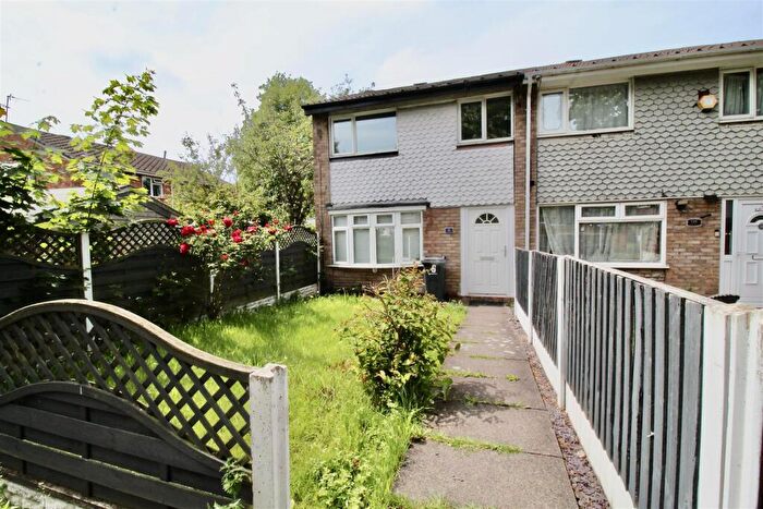 3 Bedroom Terraced House For Sale In Regal Croft, Bromford Brodge, Birmingham, B36