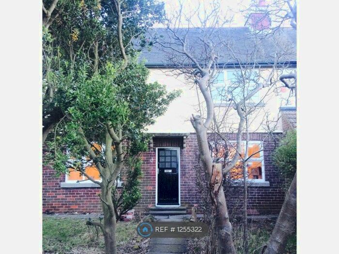 3 Bedroom Semi-Detached House To Rent In Hartville Road, Hartlepool TS24