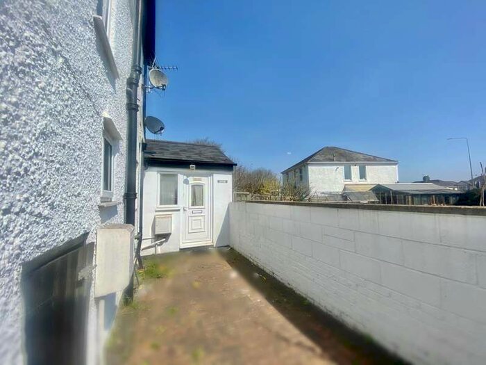 1 Bedroom Property To Rent In Birch Court, Heol Yr Ynys, Bridgend, CF31