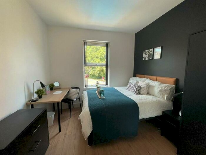 6 Bedroom House To Rent In Curzon Street, Derby, DE1