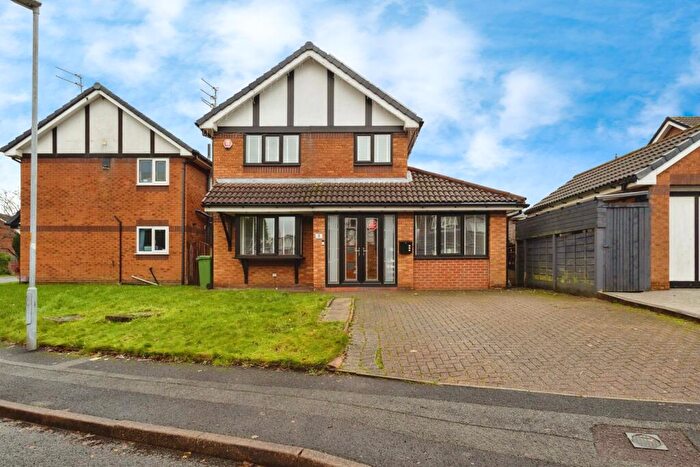 4 Bedroom Detached House For Sale In Peregrine Crescent, Droylsden, Manchester, Greater Manchester, M43