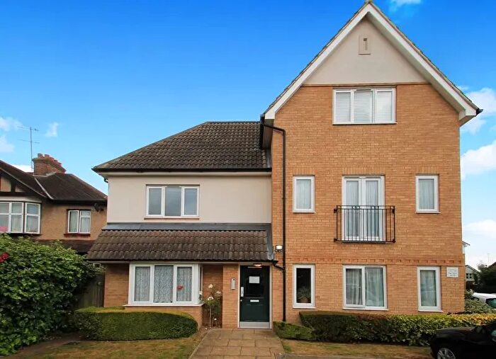 1 Bedroom Flat To Rent In Corbins Lane, HA2