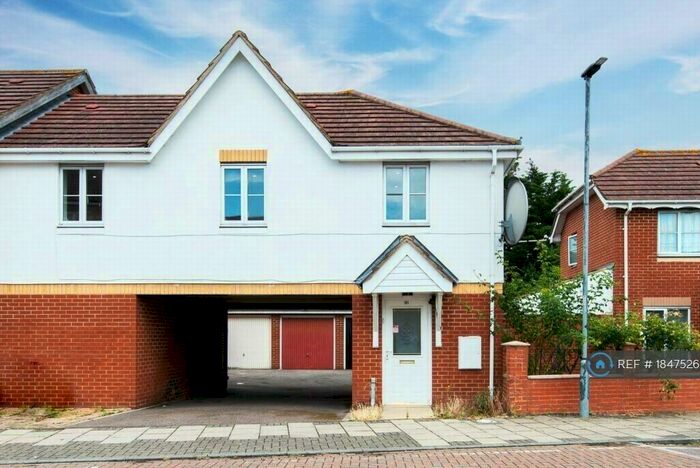 2 Bedroom End Of Terrace House To Rent In Kentlea Road, London, SE28