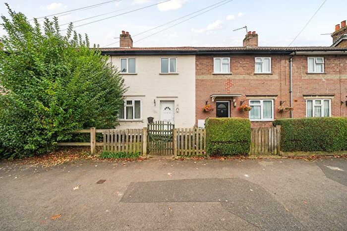 4 Bedroom Detached House To Rent In Windsor, Berkshire, SL4