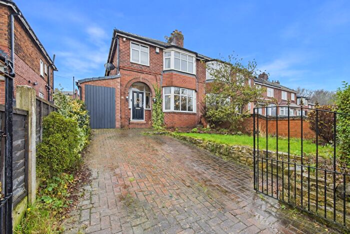 3 Bedroom Semi Detached House For Sale In Brookfield Avenue, Castleford, WF10