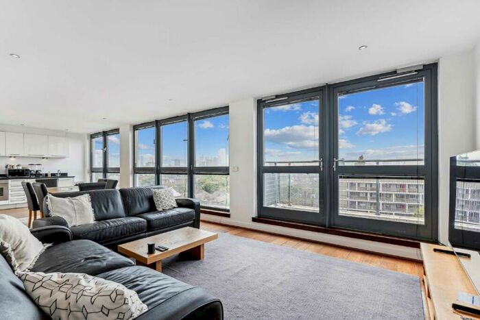 2 Bedroom Flat To Rent In Pentonville Road, London, N1