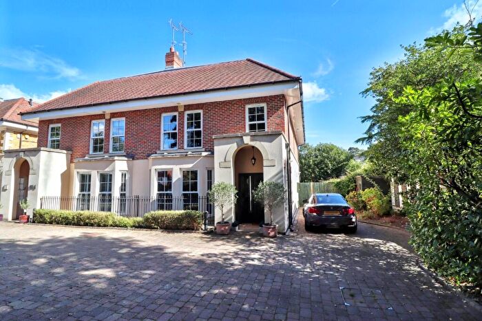 5 Bedroom Semi-Detached House For Sale In Brooklands Road, Weybridge, Surrey, KT13