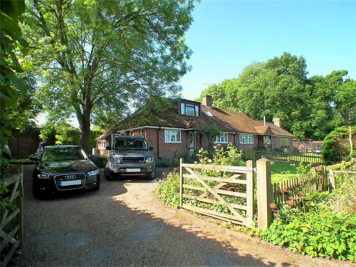 3 Bedroom Bungalow To Rent In Chiddingstone, Edenbridge, Kent, TN8