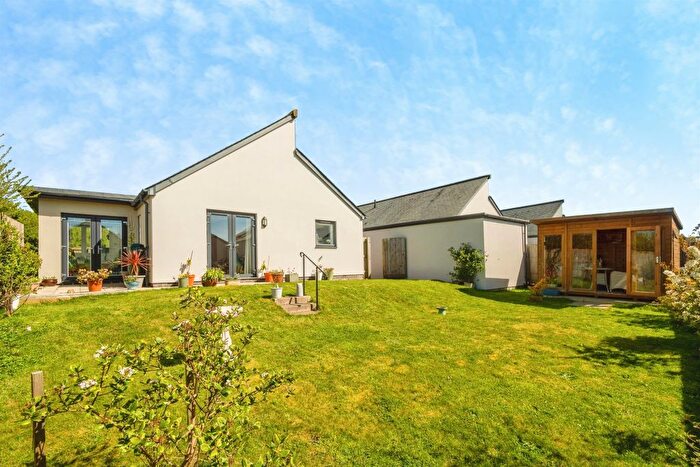 3 Bedroom Detached Bungalow For Sale In Russet Gardens, Kingsbridge, TQ7