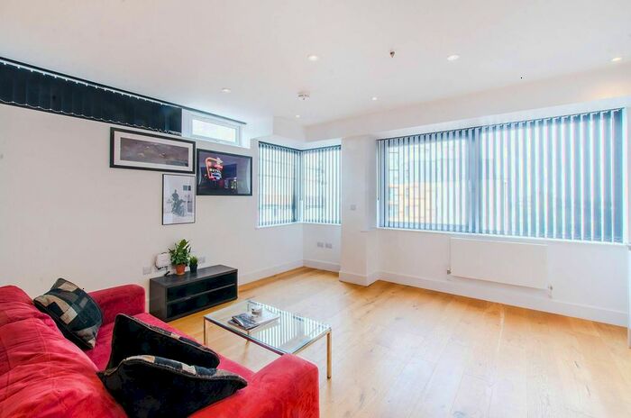 1 Bedroom Flat To Rent In High Street, Croydon, CR0