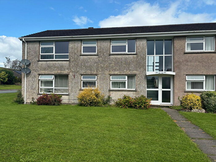 2 Bedroom Flat To Rent In Lingmoor Rise, Kendal, LA9