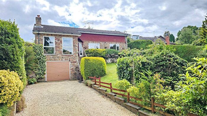 3 Bedroom Bungalow For Sale In Drove Lane, Cold Ash, Thatcham, RG18