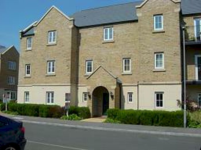 2 Bedroom Flat To Rent In Avocet Close, Coton Meadows, Rugby, CV23