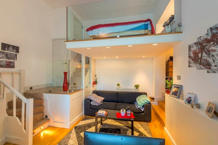 1 Bedroom Flat To Rent In Cavendish Road, Balham, London, SW12