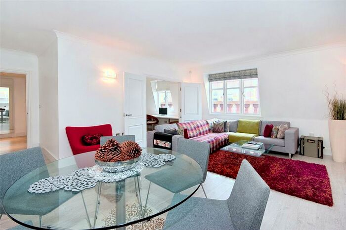 2 Bedroom Penthouse To Rent In Tudor Street, EC4Y