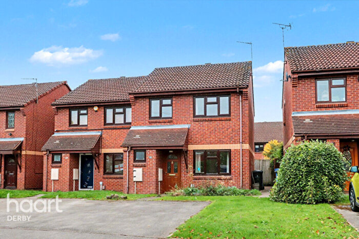3 Bedroom Semi-Detached House For Sale In Sunnyhill Avenue, Derby, DE23