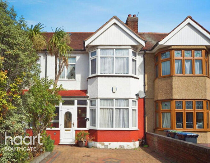 5 Bedroom Terraced House For Sale In Bury Street, London, N9
