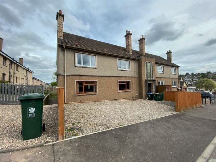 2 Bedroom Flat To Rent In Mercer Terrace, Perth, PH1