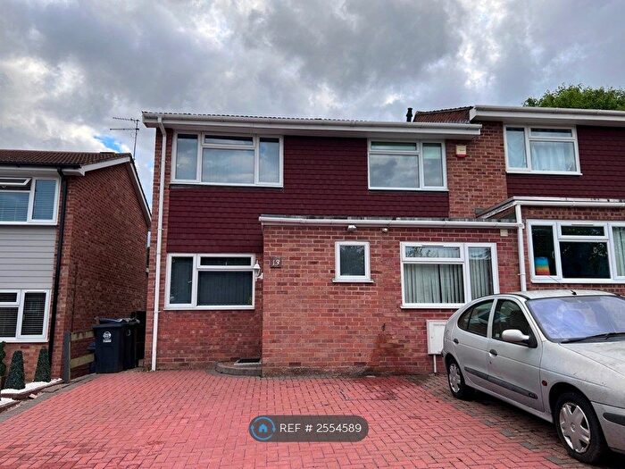4 Bedroom Semi-Detached House To Rent In Trapstyle Road, Ware, SG12
