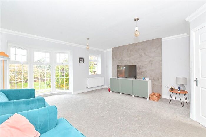4 Bedroom Town House For Sale In The Darlingtons, Rustington, West Sussex, BN16