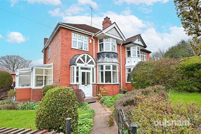 3 Bedroom Semi Detached House For Sale In Pottery Road, Oldbury, West Midlands, B68