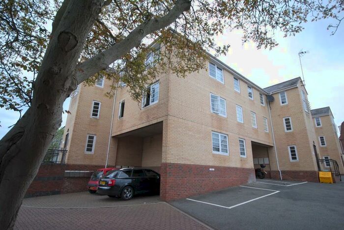 1 Bedroom Apartment To Rent In Silks Way, Braintree, Essex, CM7
