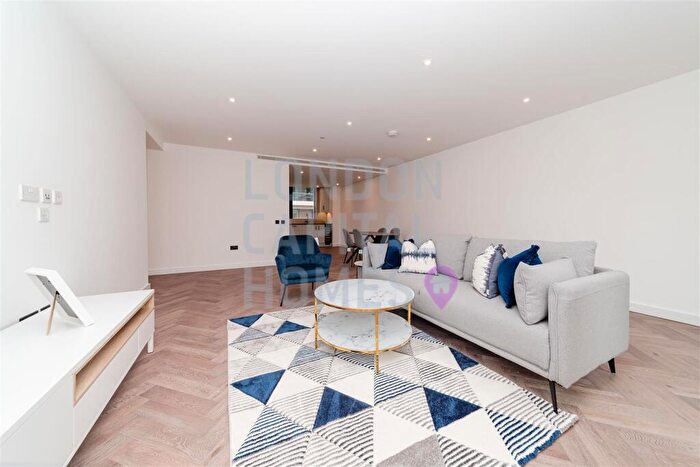 2 Bedroom Apartment To Rent In Merino Gardens, London, E1W