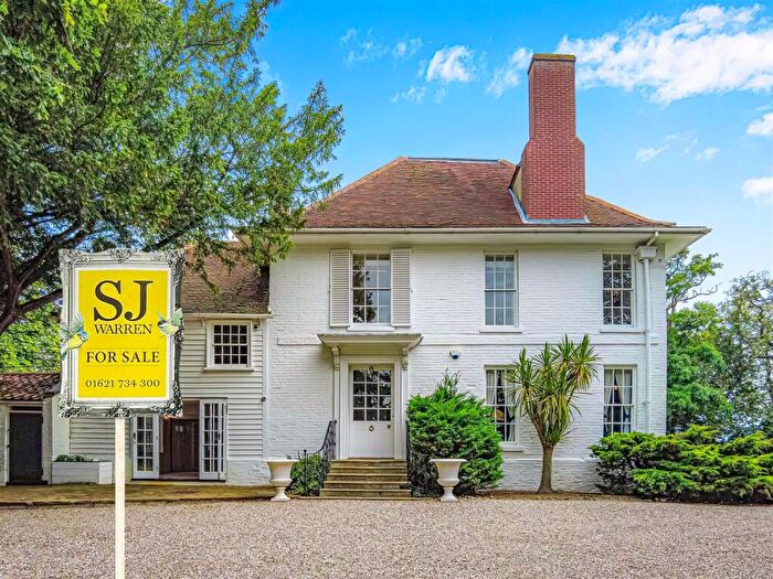 8 Bedroom Detached House For Sale In Manor Road, Dengie, CM0