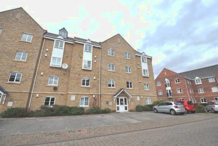 2 Bedroom Flat To Rent In Henry Bird Way, Northampton, NN4