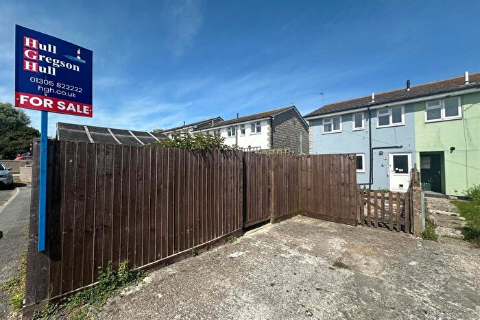 2 Bedroom End Of Terrace House For Sale In Shortlands, Portland, DT5