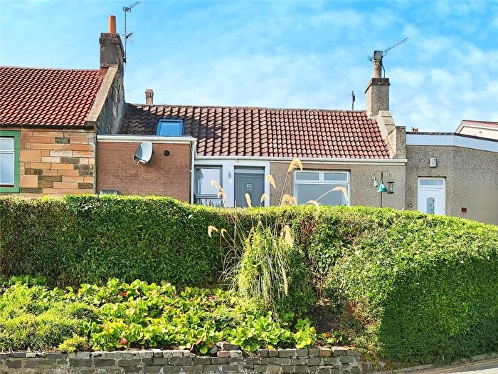 2 Bedroom Terraced House To Rent In Chapel Place, Inverkeithing, KY11