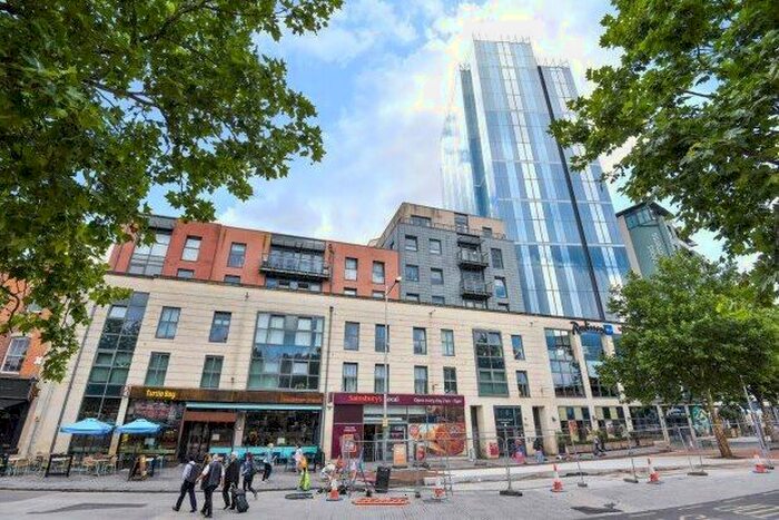 2 Bedroom Flat To Rent In Broad Quay, Bristol, BS1