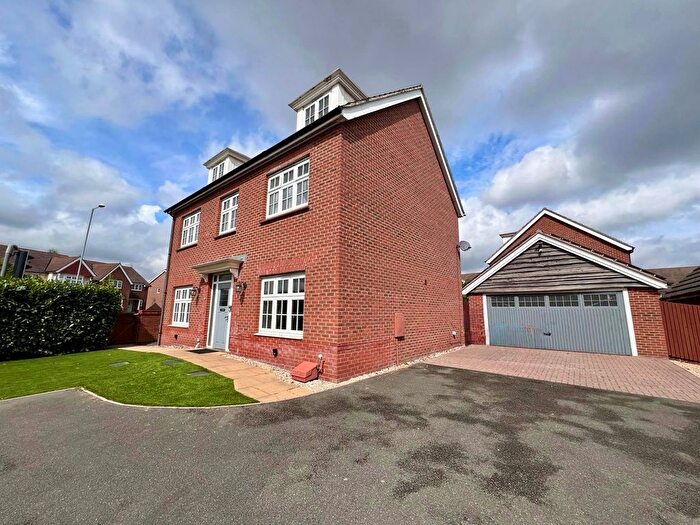 5 Bedroom Detached House To Rent In Fernywood Close, Worcester, WR2