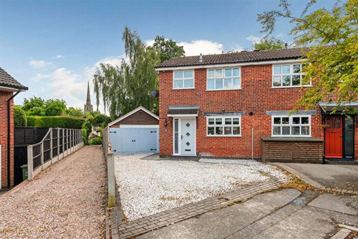 3 Bedroom Semi-Detached House For Sale In Harcourt Place, Castle Donington, Derby, DE74