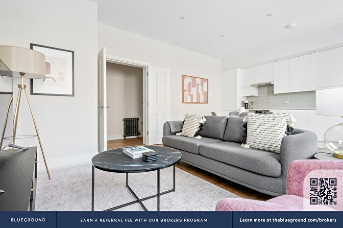 2 Bedroom Flat To Rent In Waterloo, SE1