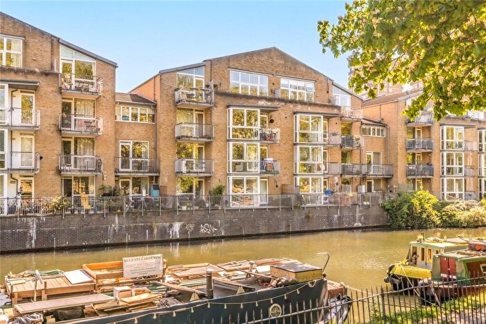 1 Bedroom Flat For Sale In Printers Mews, Bow, London, E3