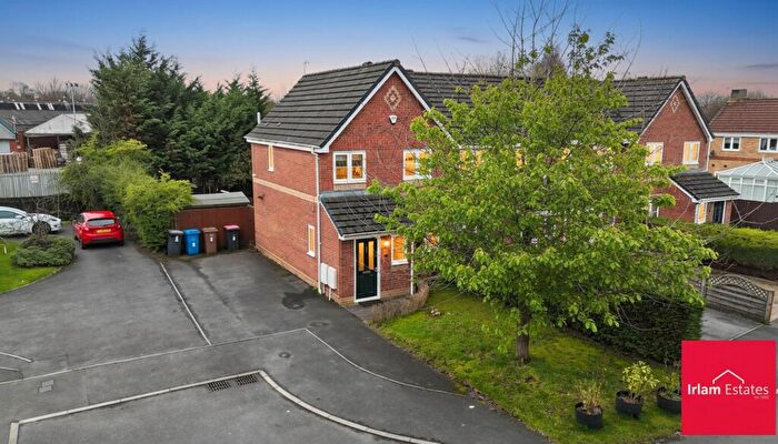 3 Bedroom End Of Terrace House For Sale In Calamanco Way, Irlam, M44