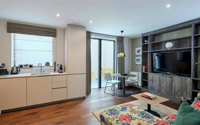 1 Bedroom Flat To Rent In Cheval Place, London, SW7