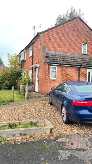 2 Bedroom Maisonette To Rent In Elizabeth Avenue, Little Chalfont, Amersham, HP6