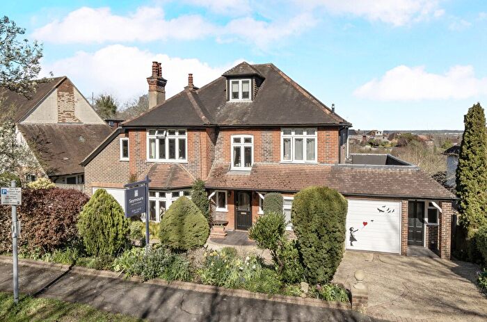 5 Bedroom Detached House For Sale In Guildford, Surrey, GU2