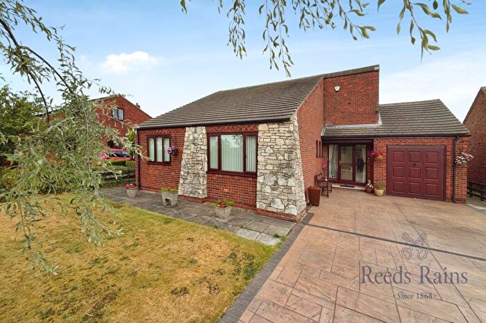 3 Bedroom Bungalow For Sale In Doncaster Road, Whitley, Goole, North Yorkshire, DN14
